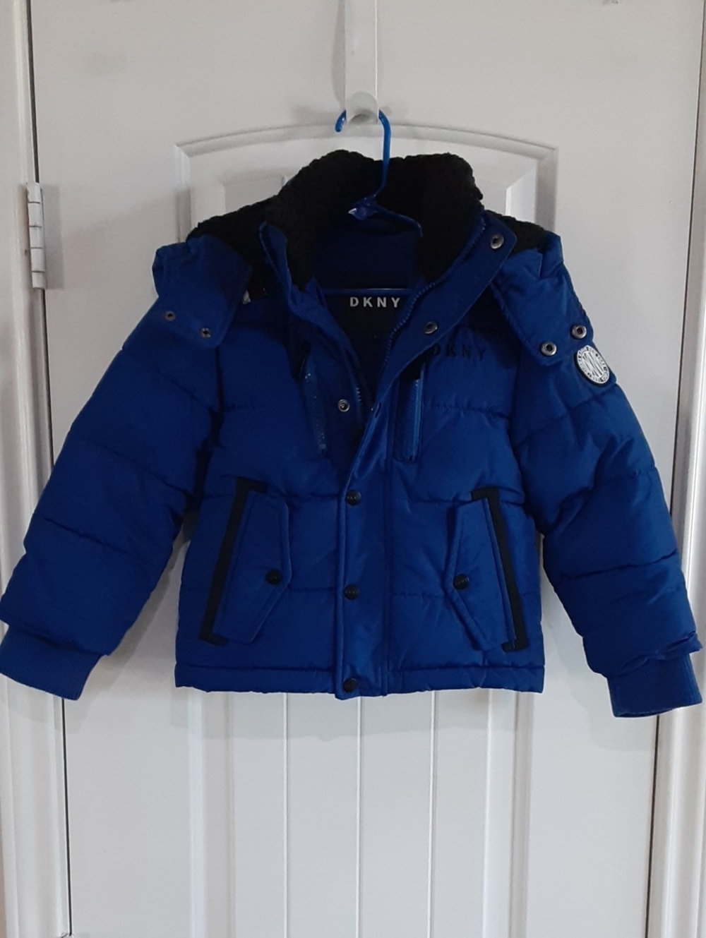 DKNY Toddler Boys Heavyweight Puffer Coat Royal Blue 4T Removeable Hood EUC